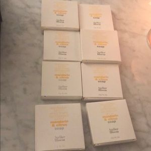 NEW - 8 atelier bloem soaps in Mandarin & citrus